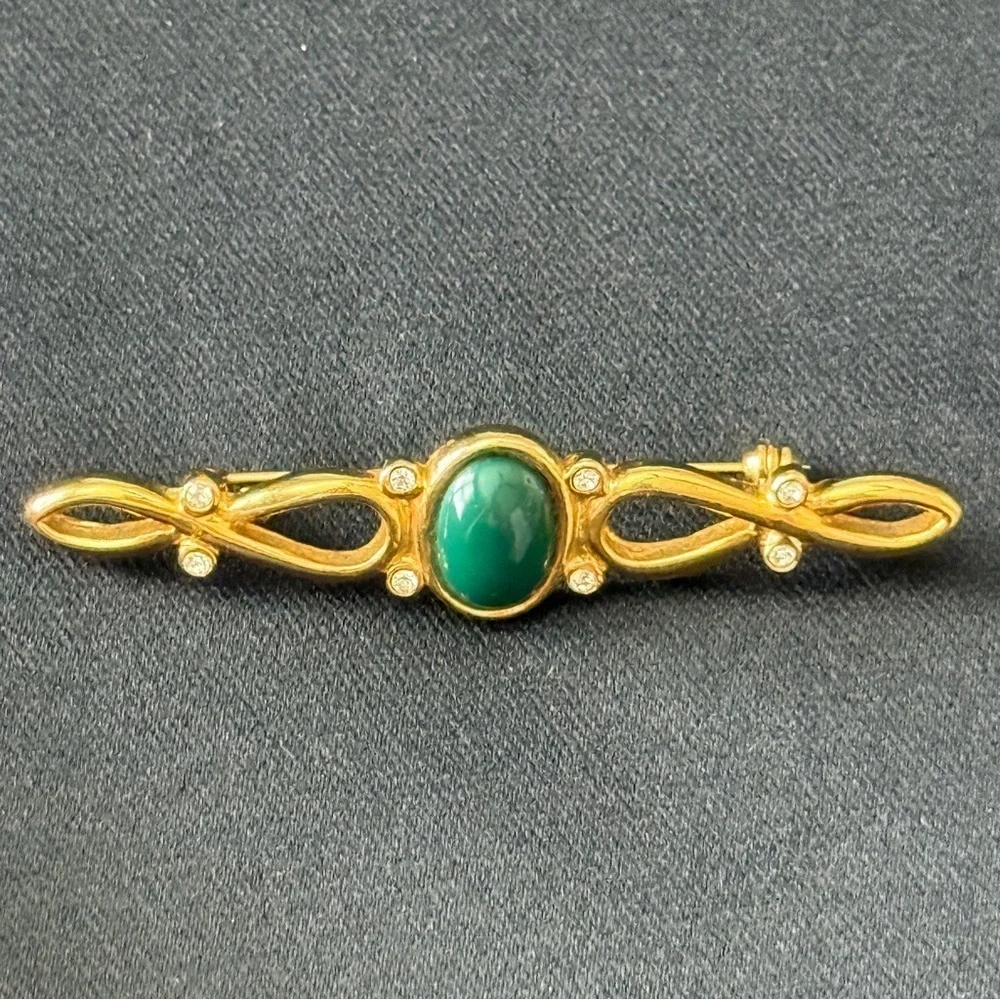 Antique Brooch Pin with Oval Green Gem
